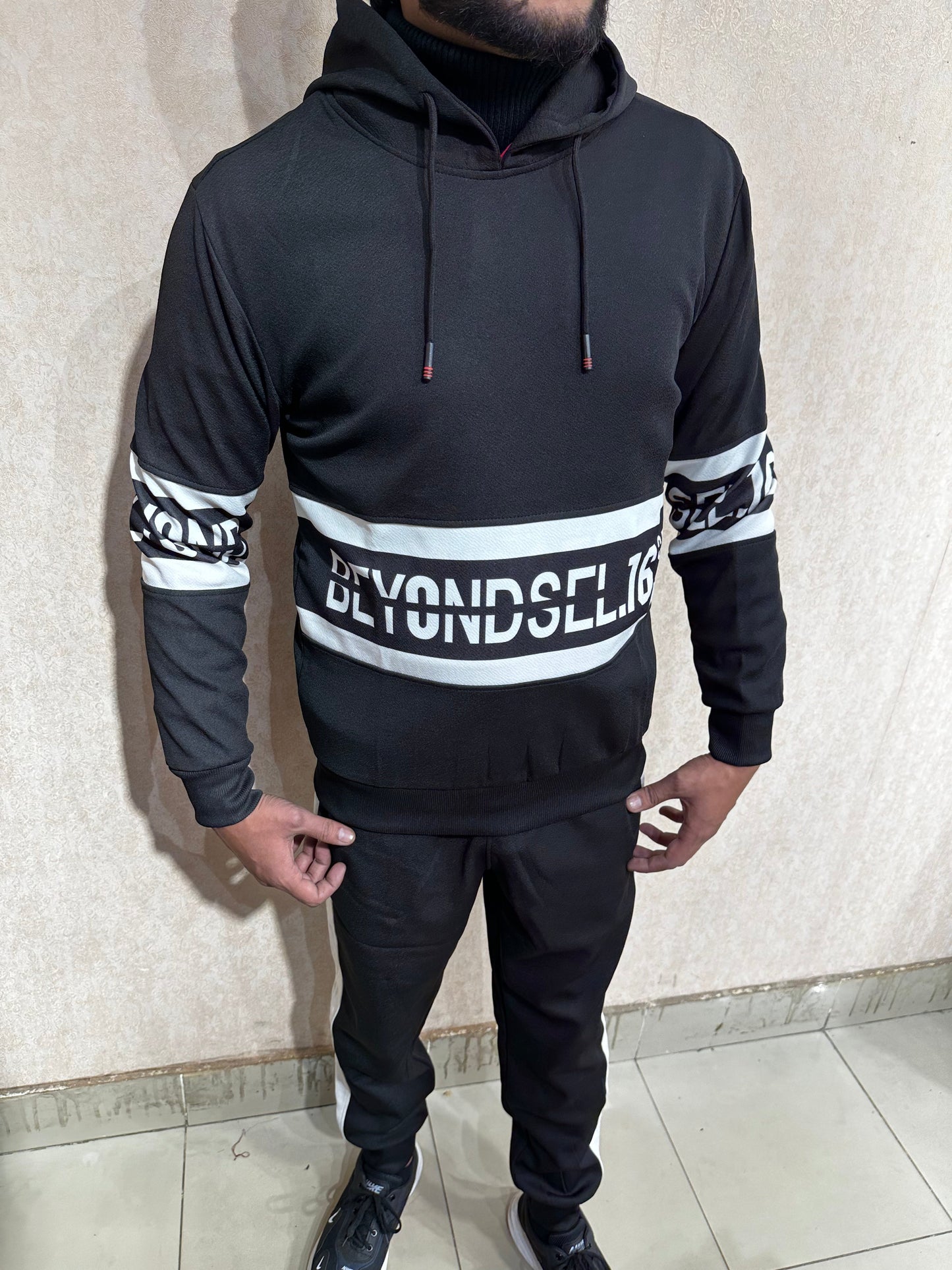 Cozy & Stylish Red Hoodie tracksuit